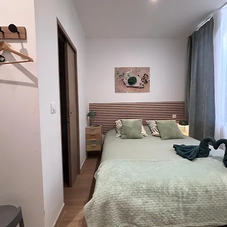 Panzió La Jade